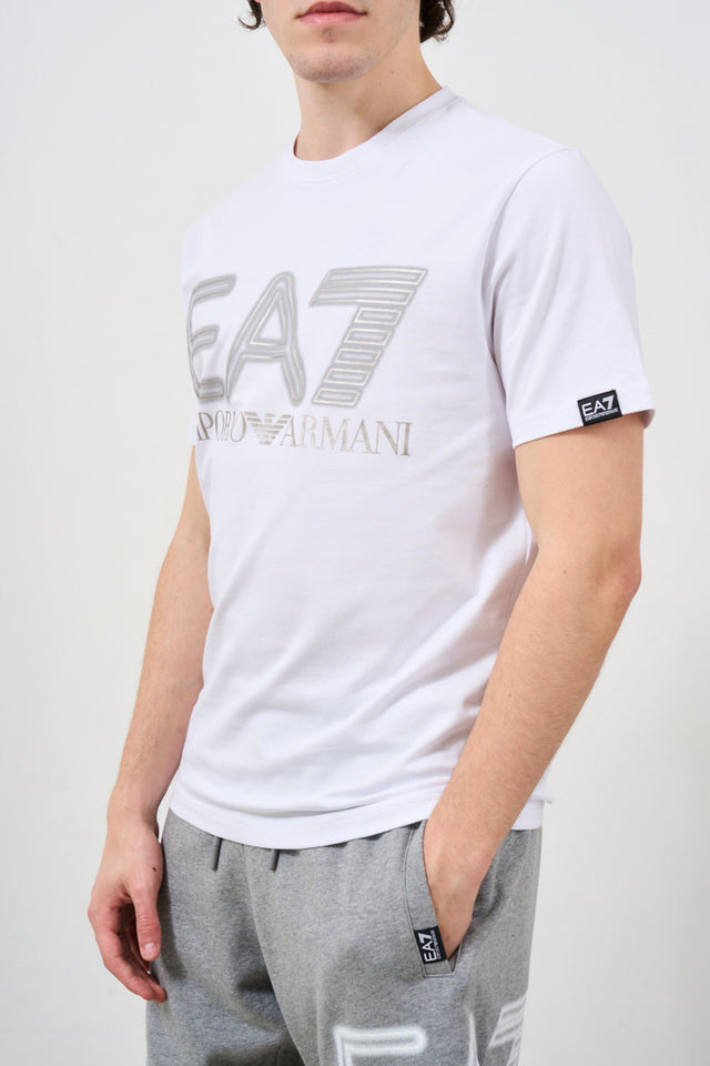 T-shirt uomo bianca con stampa EA7 sul petto