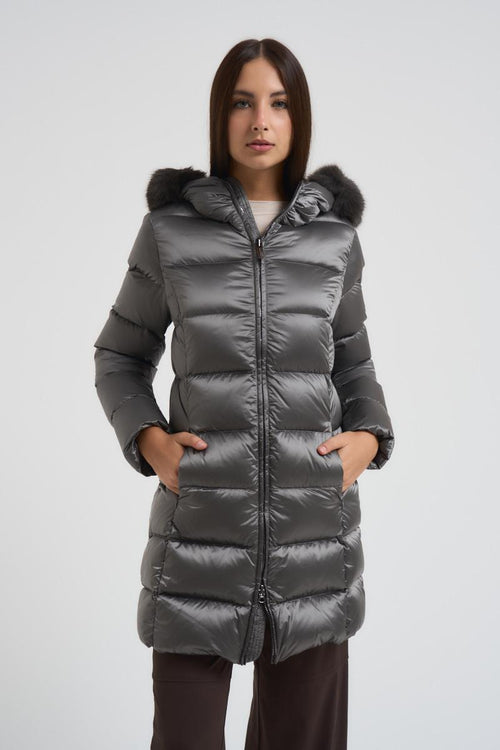 Piumino donna trapuntato con bordo in vera pelliccia grigio
