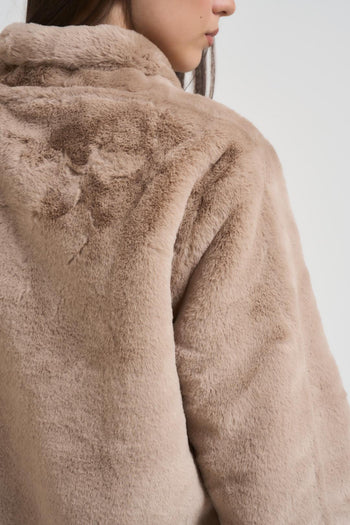 Cappotto donna in ecopelliccia beige - 5
