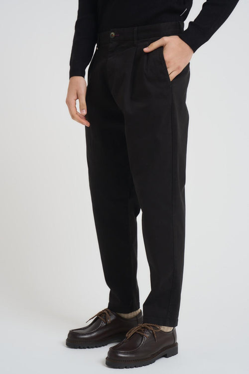 Pantalone uomo con pinces nero - 2