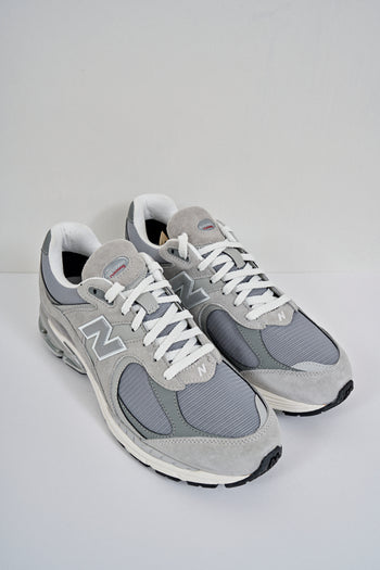 NEW BALANCE Sneakers uomo 2002R - 5