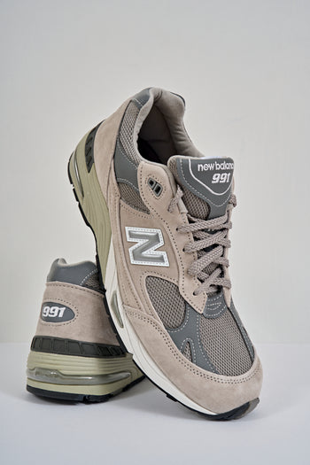 NEW BALANCE Sneakers uomo MADE in UK 991v1 - 3