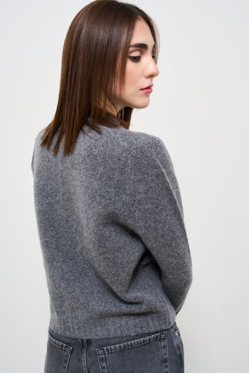 Women's grey crew neck sweater - 6