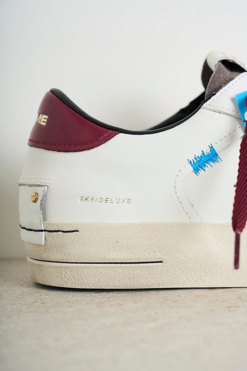 White men's sneakers with burgundy details - 2