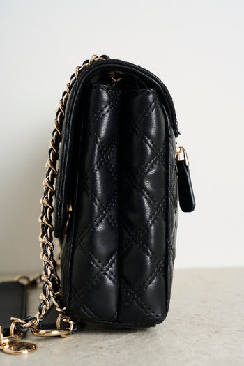 Black quilted shoulder bag for women - 5