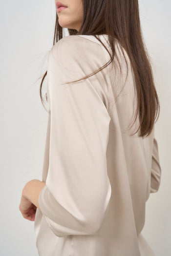 Women's white blouse with three-quarter sleeves - 7