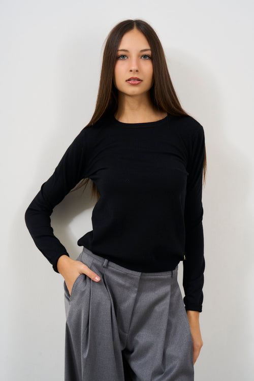 Women's crew neck sweater