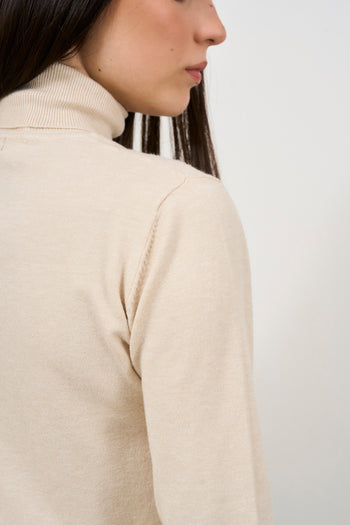 Women's beige turtleneck<br> - 5