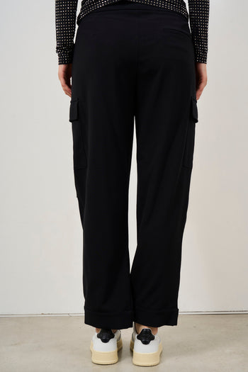 Pantalone donna nero cargo cropped - 5