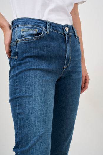 Women's straight blue jeans - 7