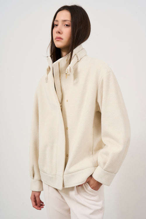 Women's oversized cream jacket