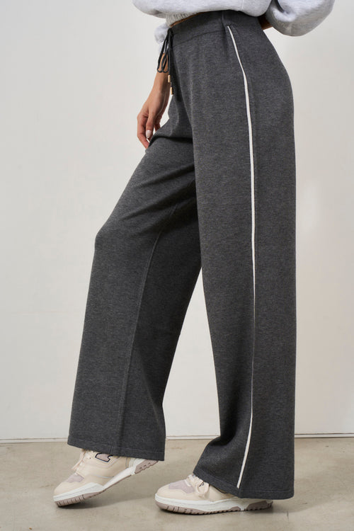 Women's grey straight leg knitted trousers - 2