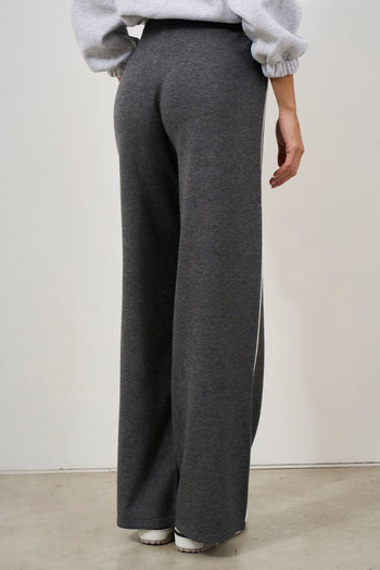 Women's grey straight leg knitted trousers - 3