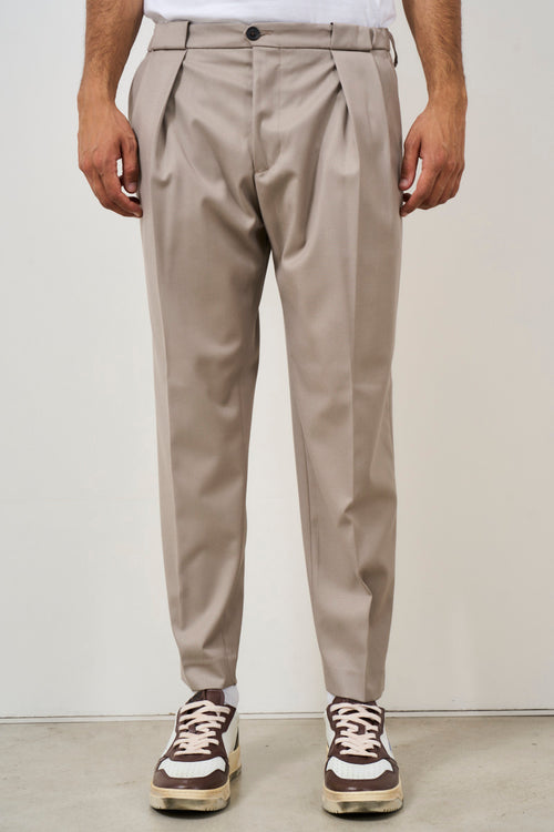 Pantalone uomo con pinces beige