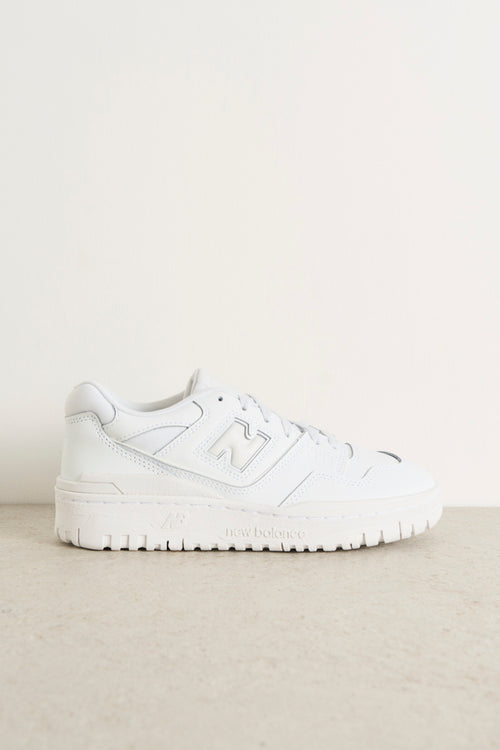 550 total white women's sneakers