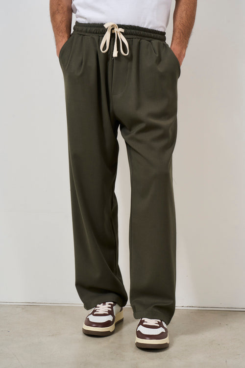 Green men's straight leg trousers - 2