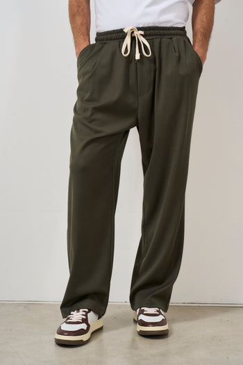 Green men's straight leg trousers - 3