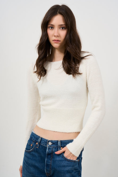 Pullover in filato piuma effetto mohair di colore bianco - 2