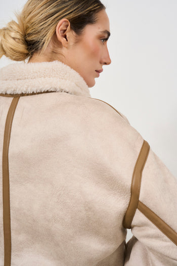 Beige women's jacket with faux sheepskin details - 5