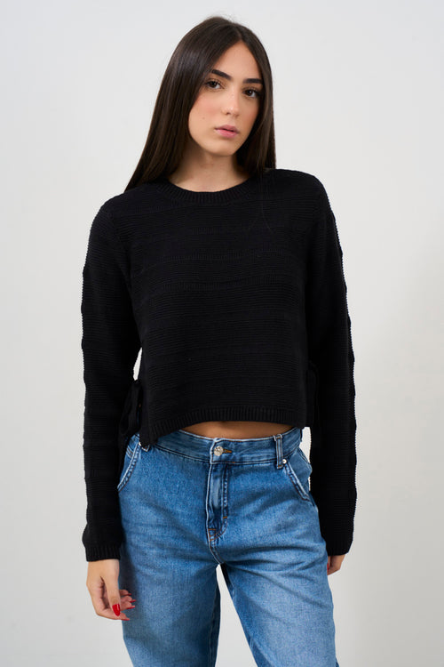 Women's black crew neck sweater with bow on the sides