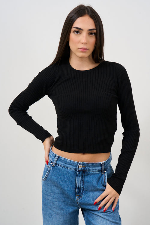 Maglia nera girocollo crop