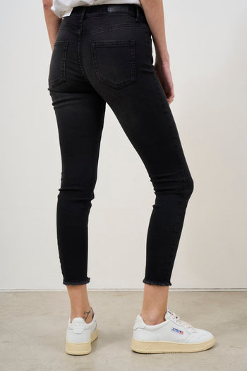 Women's Black Skinny Jeans - 7