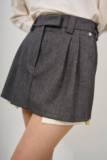 Women's grey mini skirt with pleats - 6