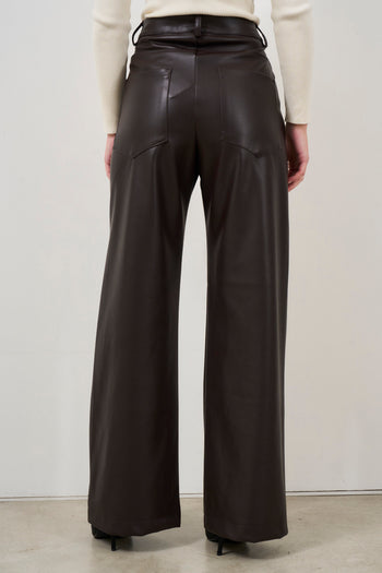 Brown women's faux leather trousers - 4