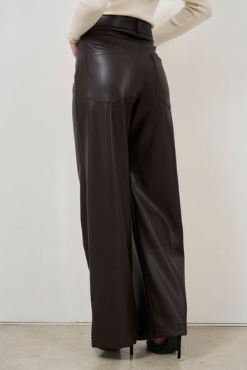 Brown women's faux leather trousers - 5