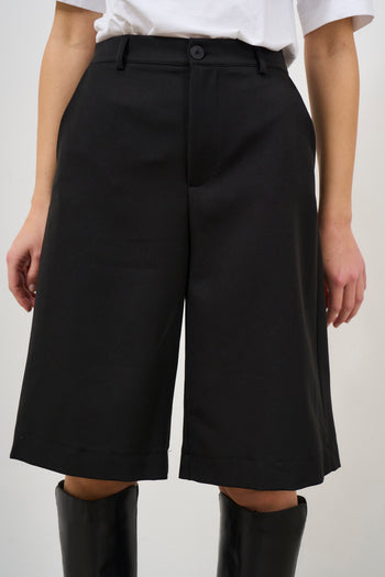 Women's black Bermuda shorts - 6