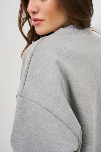 Women's grey crewneck sweatshirt - 4