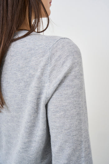 Women's grey crew neck sweater - 6