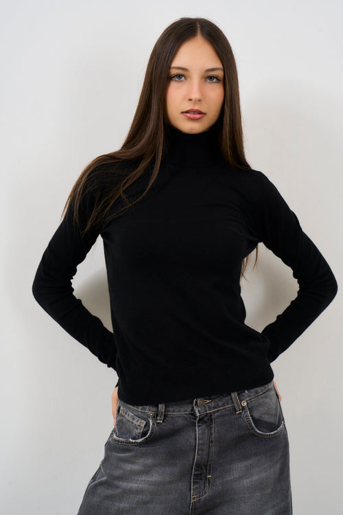 Women's viscose blend turtleneck