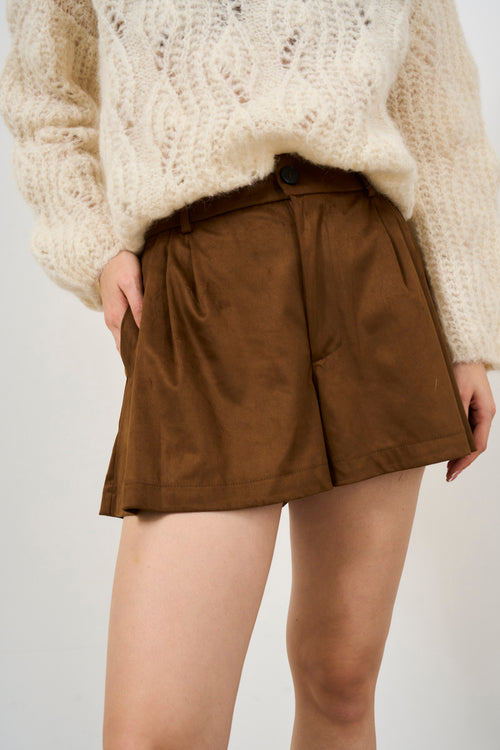 Shorts donna in suede tabacco