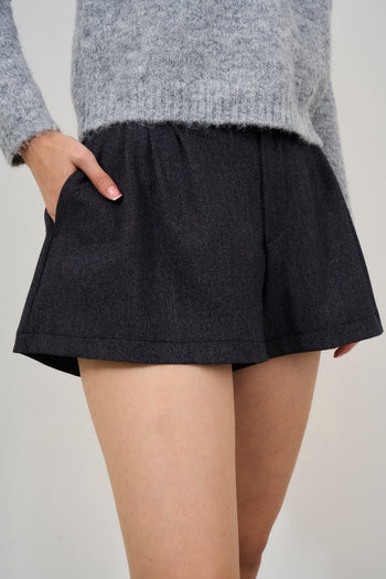 Shorts donna grigio melangiato con pieghe - 6