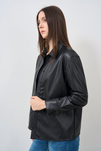 Women's black faux leather jacket - 4