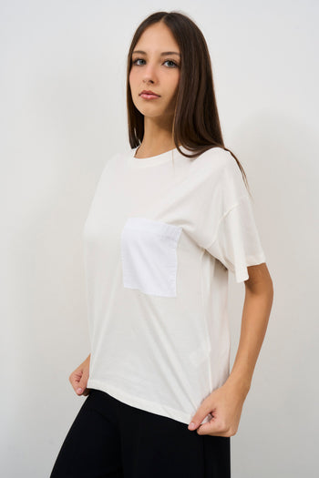 Women's t-shirt with pocket - 4