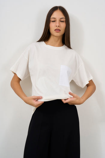 Women's t-shirt with pocket - 5