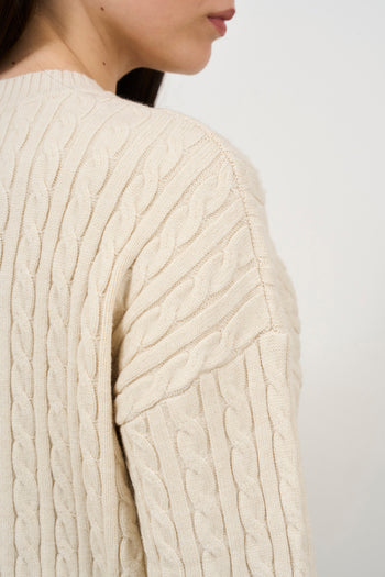 Cable knit crew neck sweater - 4