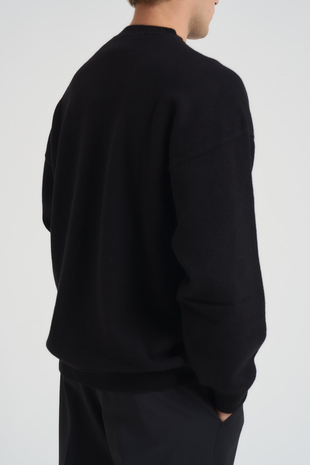 Maglia uomo girocollo nera B9F0037 F04999 AMARANTO 