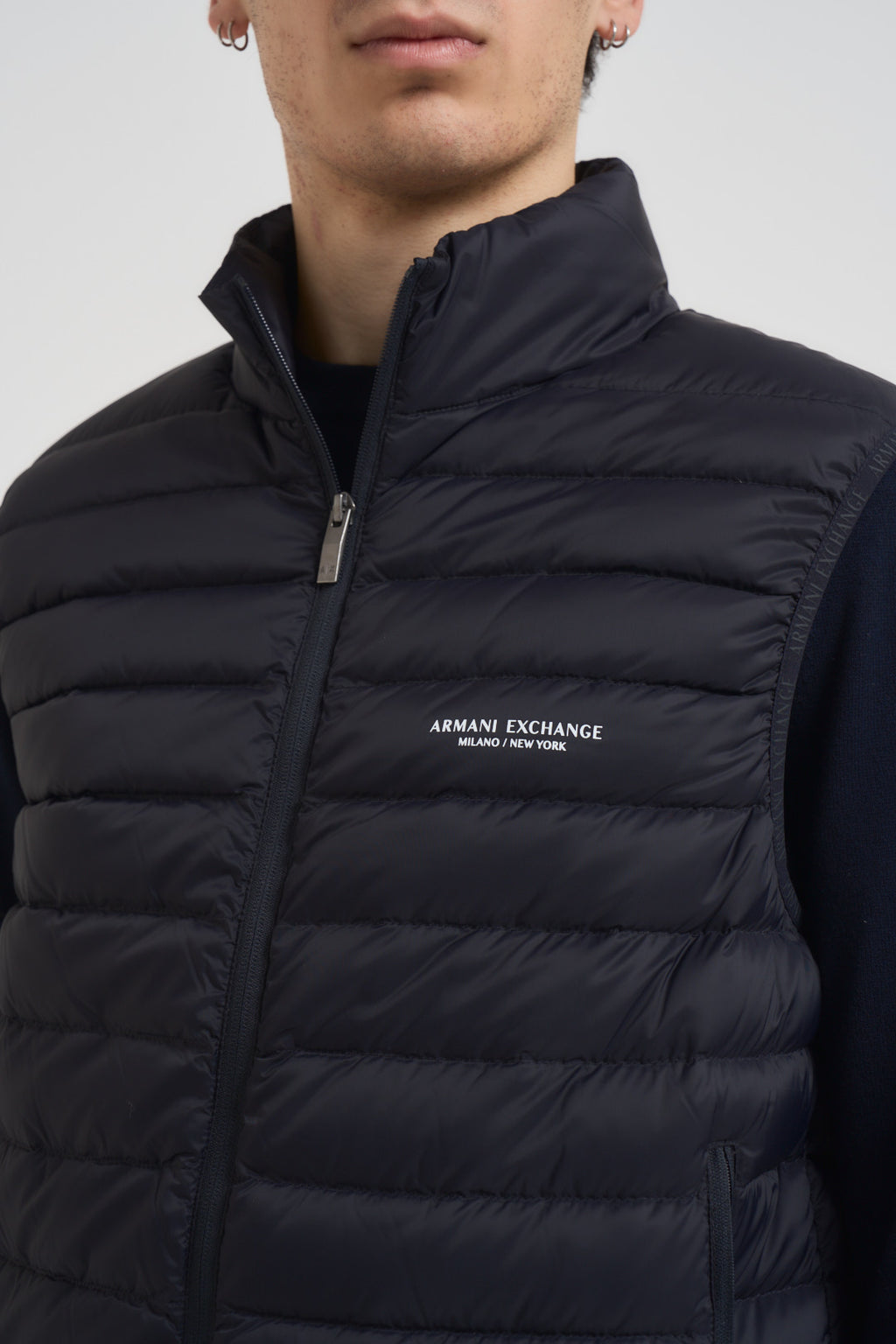 Gilet uomo trapuntato blu scuro XM001576AF16927 UB101 ARMANI EXCHANGE 