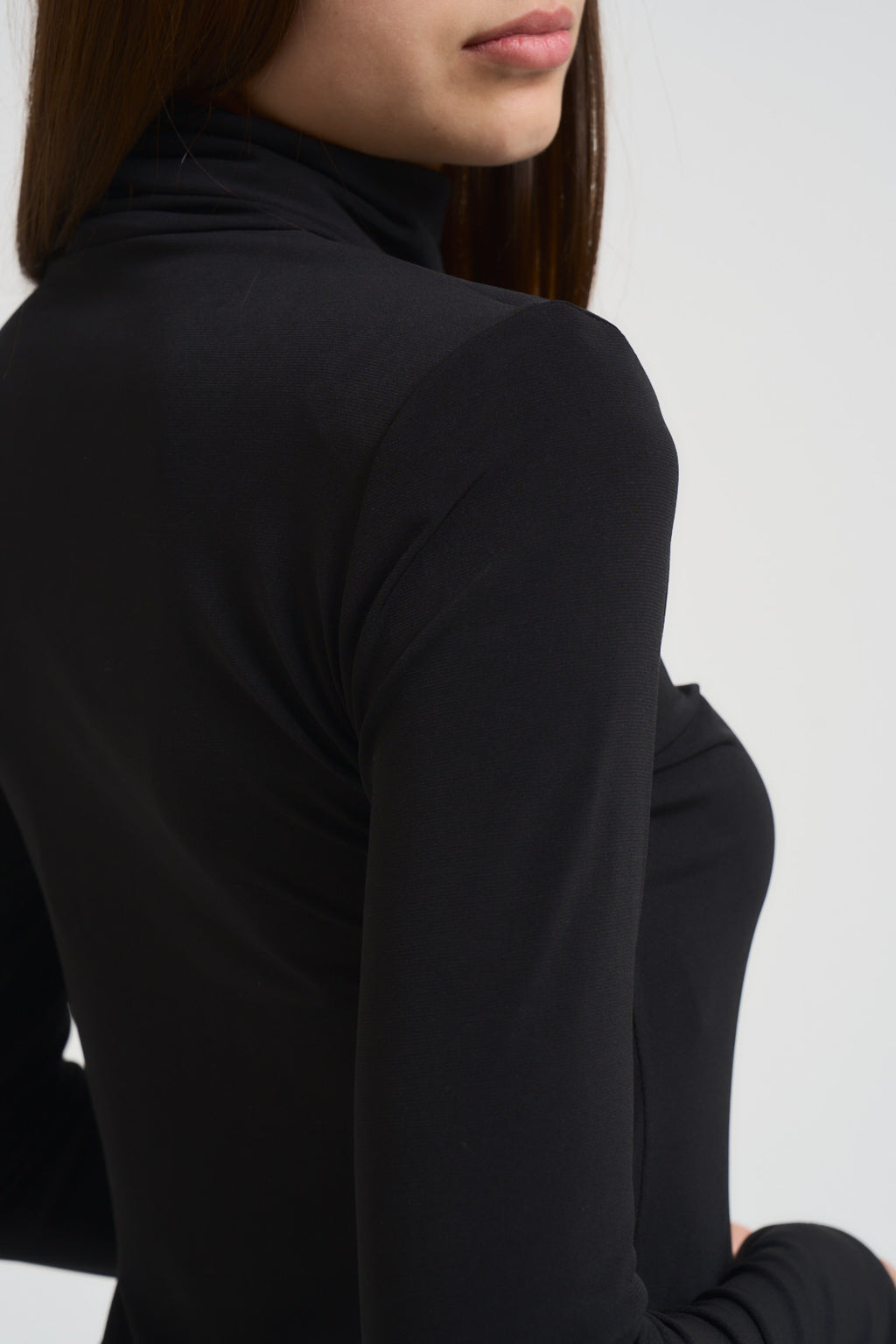 Abito donna lungo con spacco nero MR5040F NERO KONTATTO 