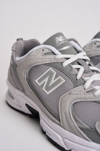 Sneakers uomo 530 grigie NBMR530. CK NEW BALANCE 