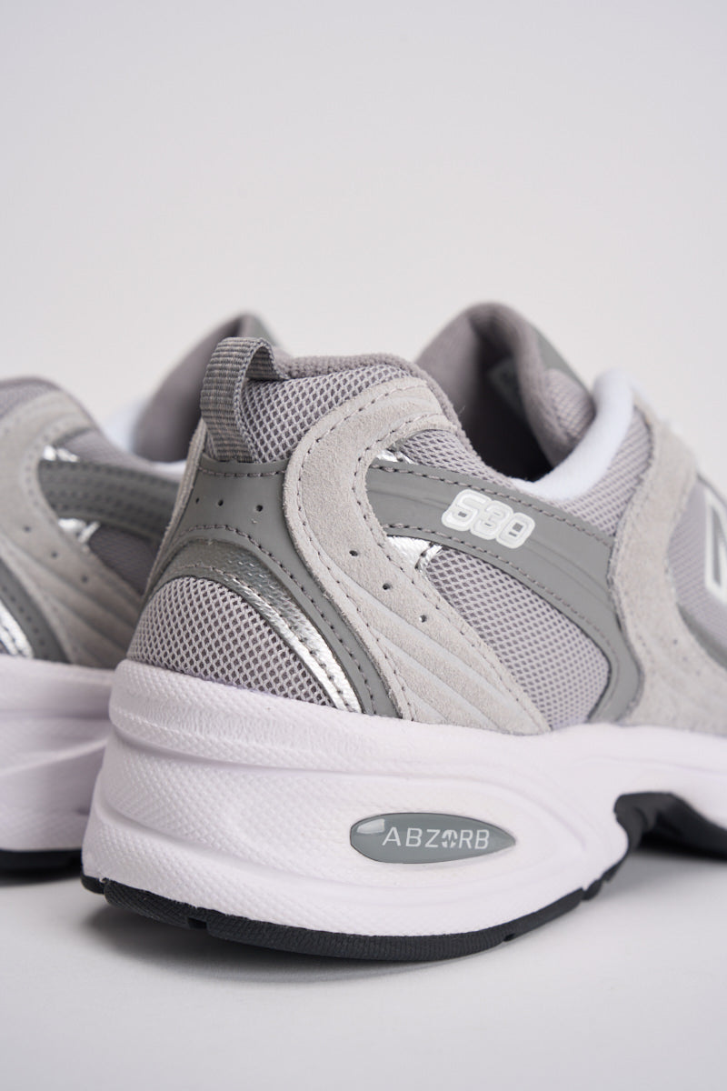Sneakers uomo 530 grigie NBMR530. CK NEW BALANCE 