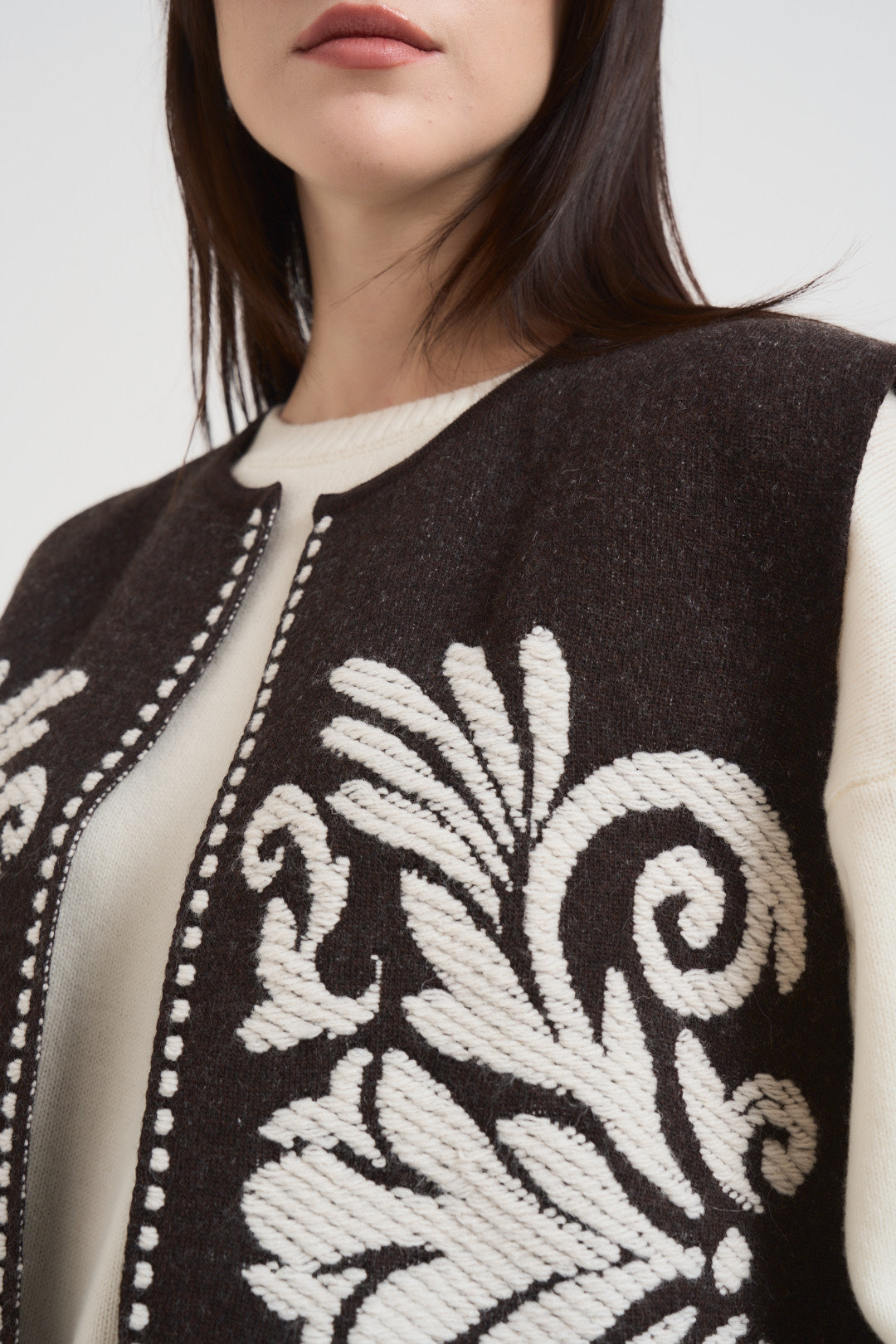 Gilet donna in jacquard moro W5HMG35A400 MORO TENSIONE IN 