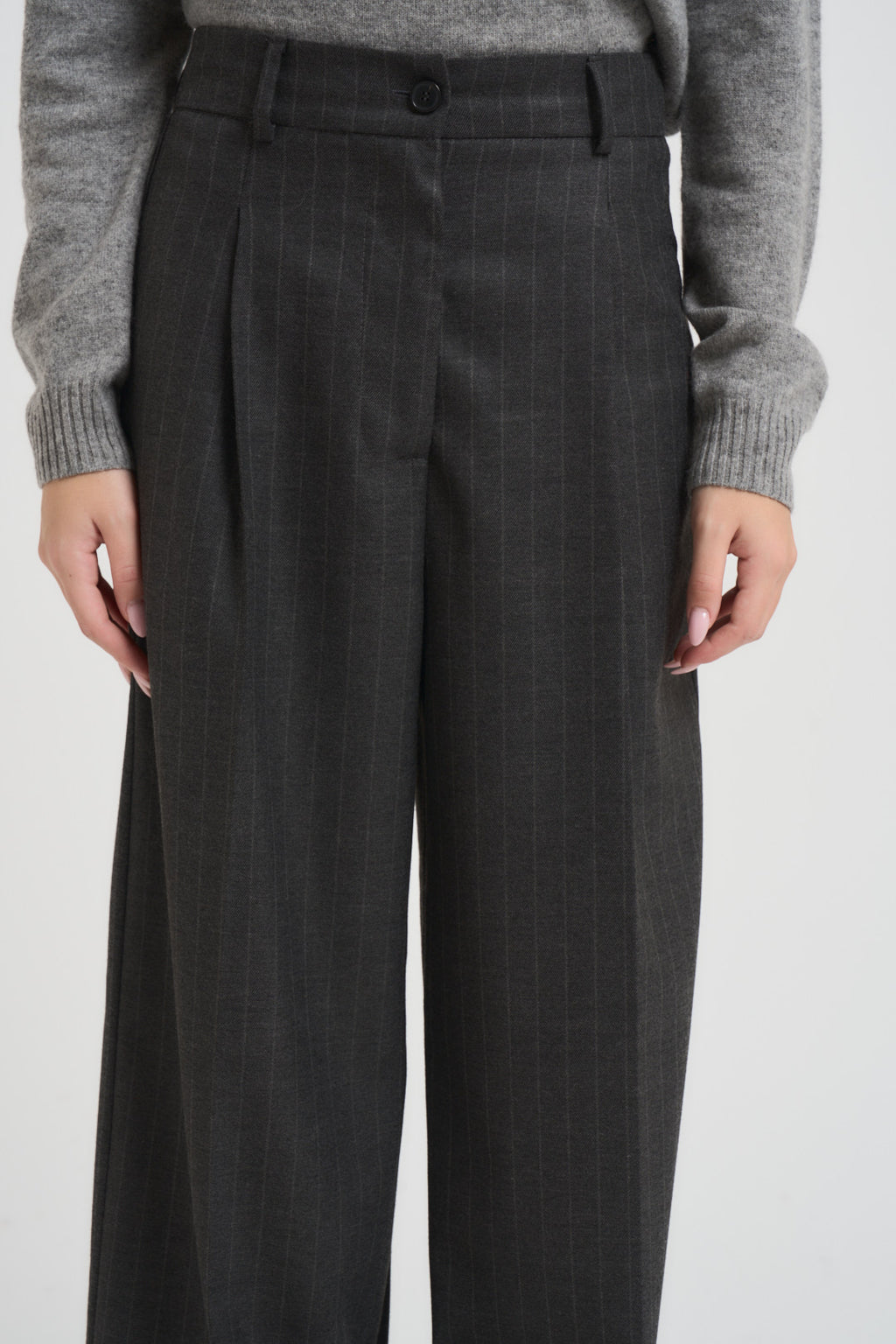 Pantalone donna a palazzo grigio antracite TF1696 GRIGIO VICOLO 