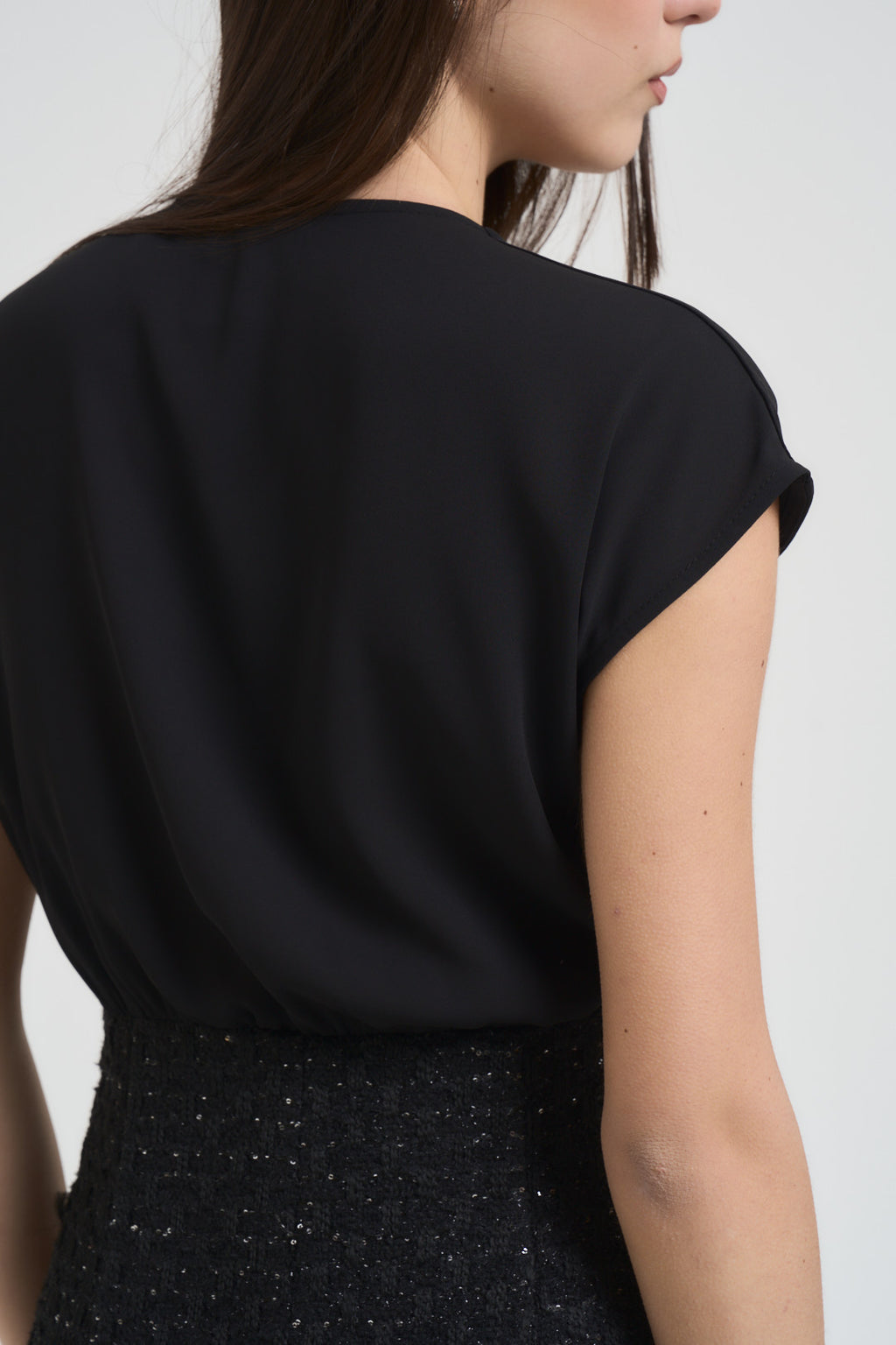 Abito donna nero con dettaglio lurex TF2200 NERA VICOLO 