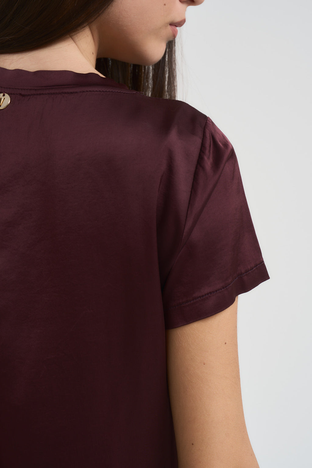 T-shirt donna girocollo satinata bordeaux FA705B 97QBRUNELLO VITTO 