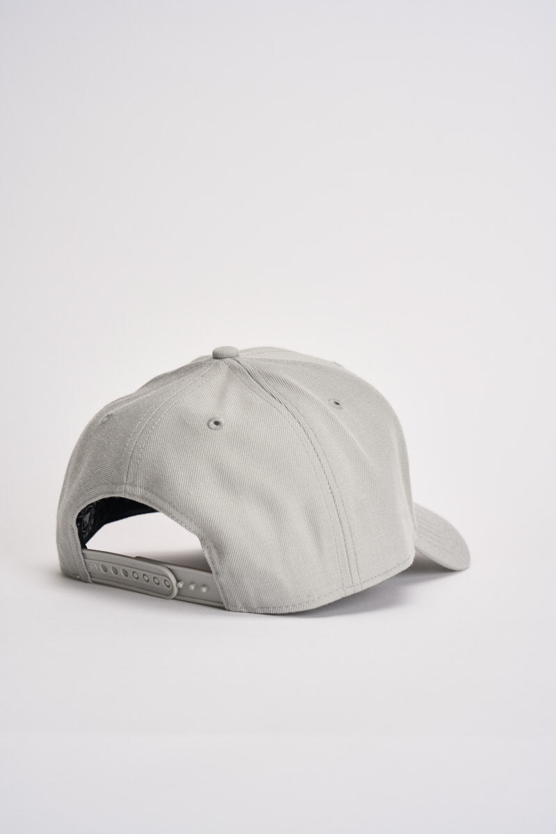 Cappello uomo New York Yankees grigio chiaro 15062501 GREY 47 Brand 