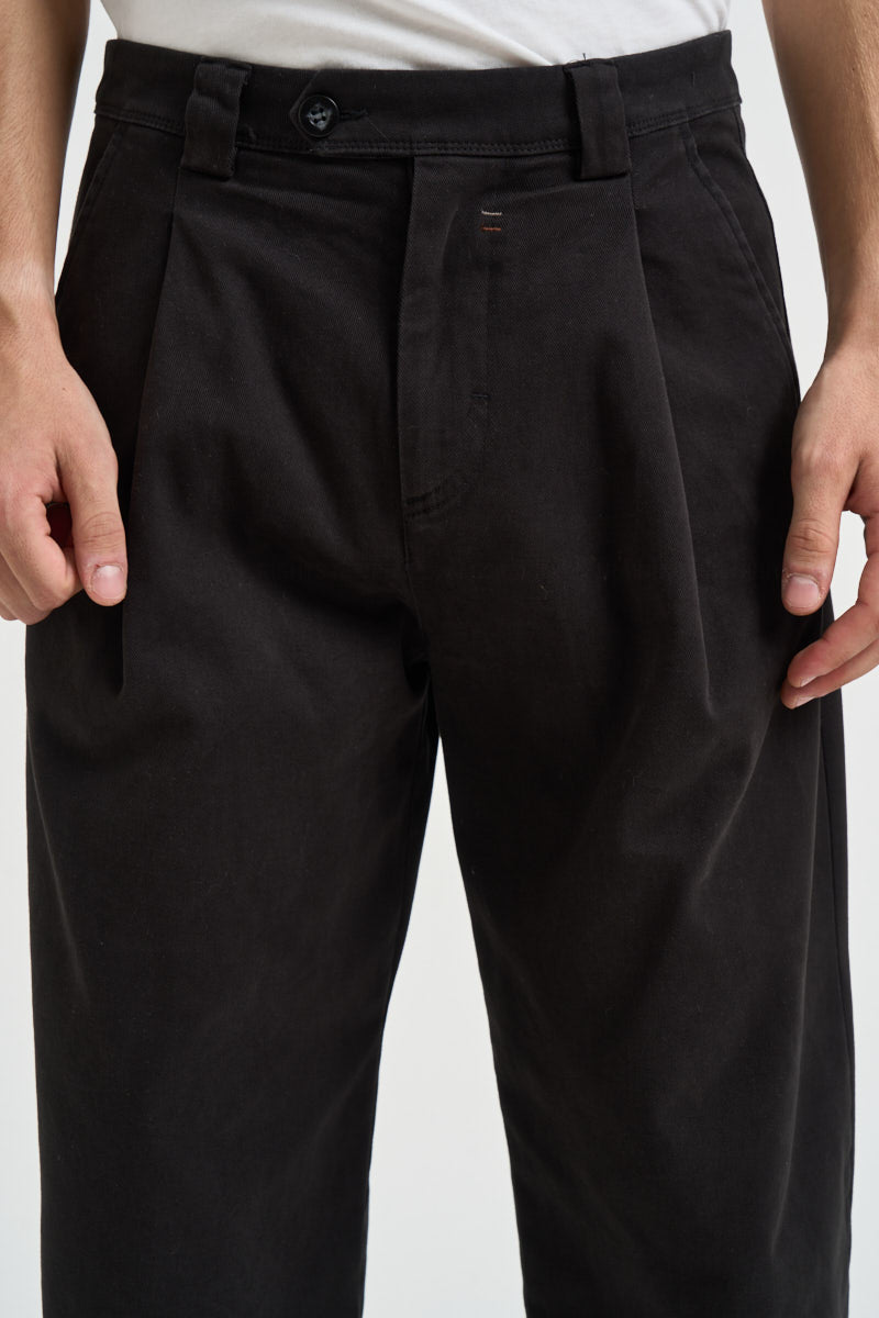 Pantalone uomo con pinces in cotone nero 2788Y ACCIAIONERO ALTA TENSIONE 